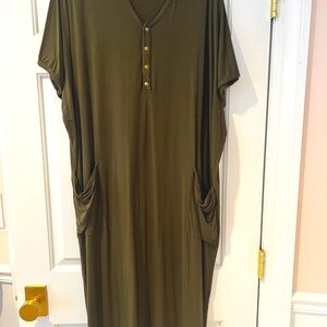 Dwell and Slumber Olive Maternity Cocoon Dress One Size